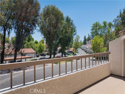 23211  Coso  , Mission Viejo, CA