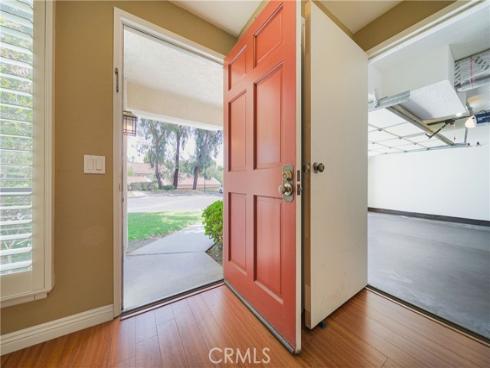 23211  Coso  , Mission Viejo, CA