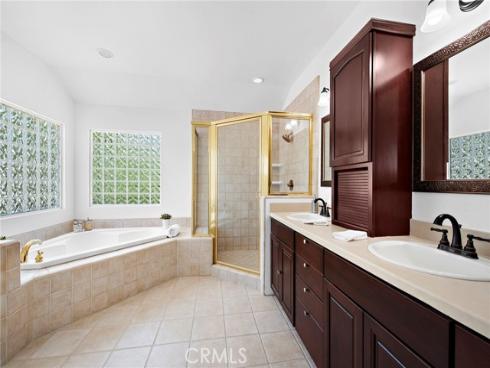 26321  Verdura   Circle, Mission Viejo, CA