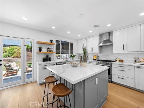 26321  Verdura   Circle, Mission Viejo, CA