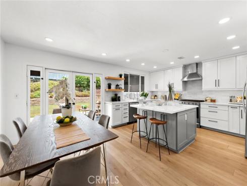 26321  Verdura   Circle, Mission Viejo, CA