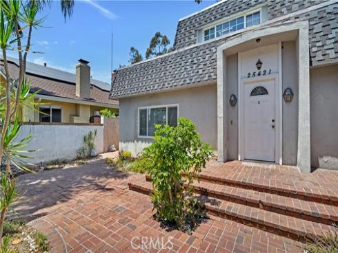 25421  Adriana   Street, Mission Viejo, CA