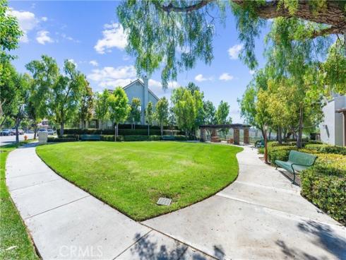 252  Knoll Lake  , Mission Viejo, CA