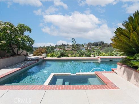 24376  Totuava   Circle, Mission Viejo, CA