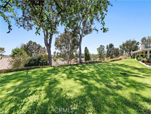 27719  Calle Valdes  , Mission Viejo, CA