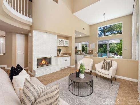 20  Altezza   Drive, Mission Viejo, CA