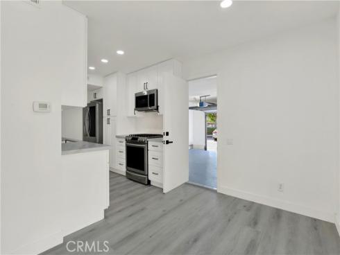 26394  Via Roble  10 , Mission Viejo, CA