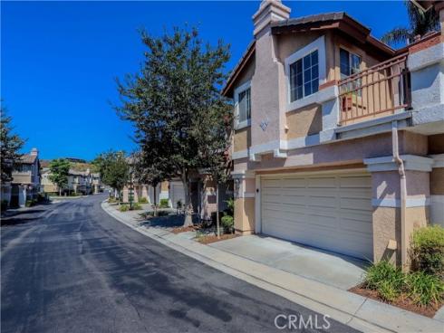 33  Brindisi  , Mission Viejo, CA