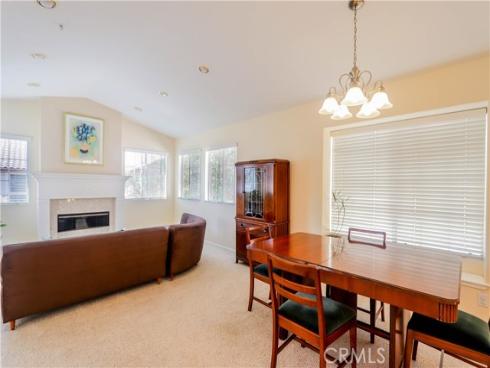 33  Brindisi  , Mission Viejo, CA