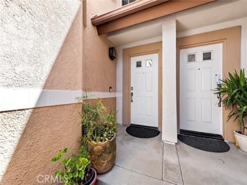 28  Chaumont  , Mission Viejo, CA