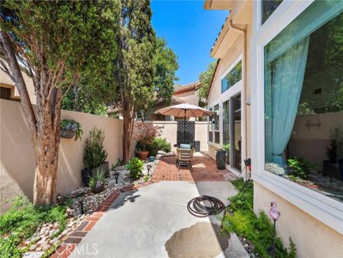 21275  Trivoli  , Mission Viejo, CA