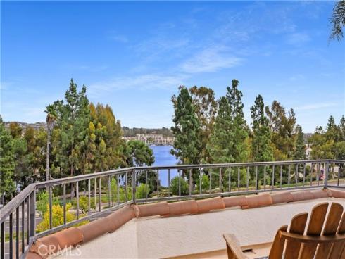 22942  Lovios  , Mission Viejo, CA