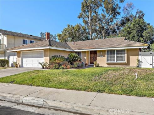 25711  Chrisanta   Drive, Mission Viejo, CA