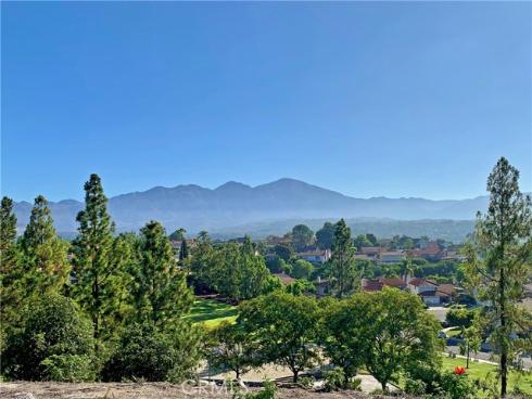 28852  Azores  , Mission Viejo, CA