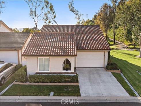 23596  Villena  , Mission Viejo, CA