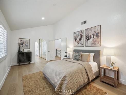 27412  Valderas  , Mission Viejo, CA