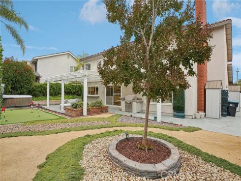 27412  Valderas  , Mission Viejo, CA