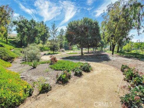 27872  Via Sarasate  , Mission Viejo, CA