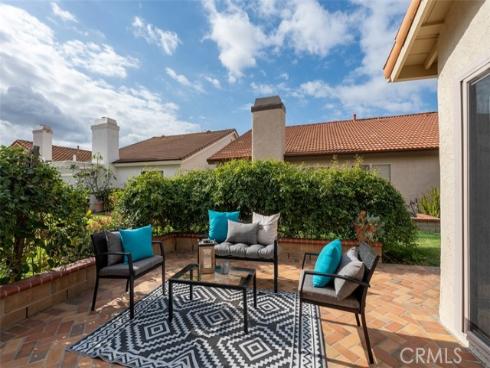 27808  Via Sarasate  , Mission Viejo, CA