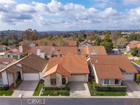 27808  Via Sarasate  , Mission Viejo, CA