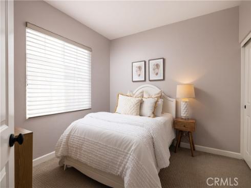 403 Knoll , Mission Viejo, CA