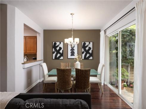 403 Knoll , Mission Viejo, CA