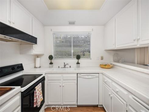 23491  Via Murillo  , Mission Viejo, CA