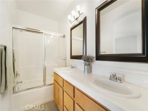 401  Knoll Lake  , Mission Viejo, CA