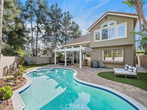 38  Rimani   Drive, Mission Viejo, CA