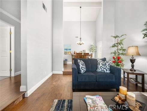 22172  Duende  , Mission Viejo, CA