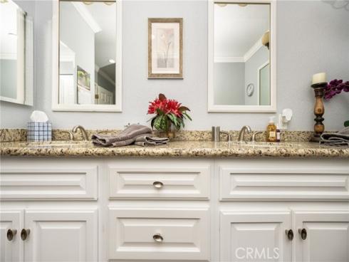 22172  Duende  , Mission Viejo, CA