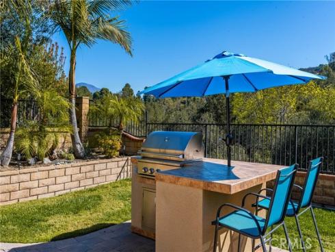 22172  Duende  , Mission Viejo, CA