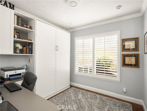 22172  Duende  , Mission Viejo, CA