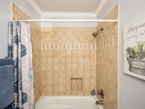 22172  Duende  , Mission Viejo, CA