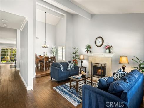 22172  Duende  , Mission Viejo, CA