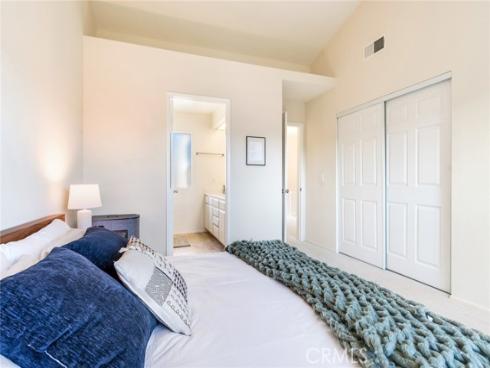 27676  Falkirk  94 , Mission Viejo, CA