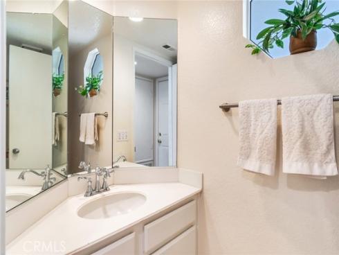 27676  Falkirk  94 , Mission Viejo, CA