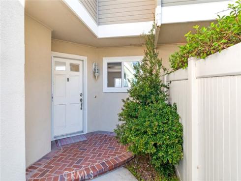 27676  Falkirk  94 , Mission Viejo, CA