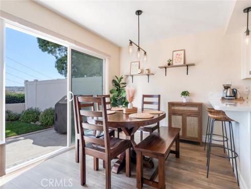 27676  Falkirk  94 , Mission Viejo, CA