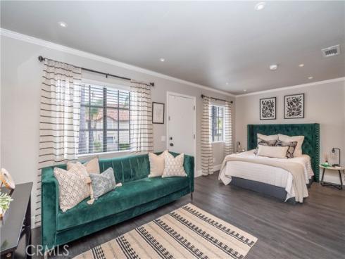 23325 La Crescenta D , Mission Viejo, CA