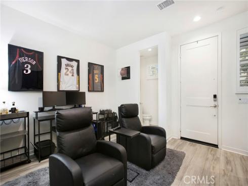 83 Hideaway Loop , Mission Viejo, CA