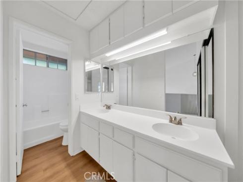 23351 La Crescenta B 311 , Mission Viejo, CA