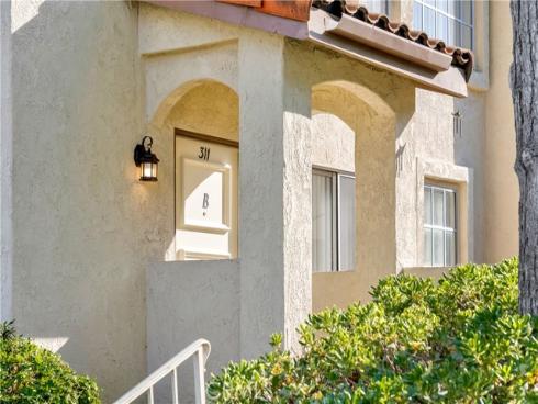 23351 La Crescenta B 311 , Mission Viejo, CA