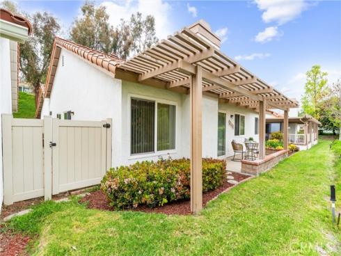 28133 Espinoza , Mission Viejo, CA