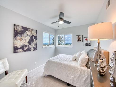 22911 Via Santiago , Mission Viejo, CA