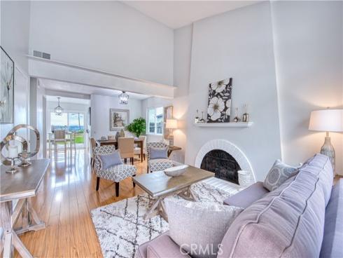 22911 Via Santiago , Mission Viejo, CA