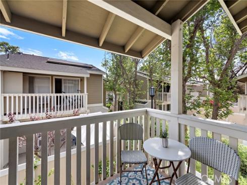 26166 Los Viveros 222 , Mission Viejo, CA