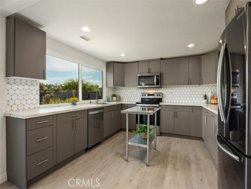 24682 Via San Fernando , Mission Viejo, CA