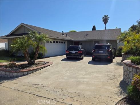 28935 De La Luna Drive, Mission Viejo, CA