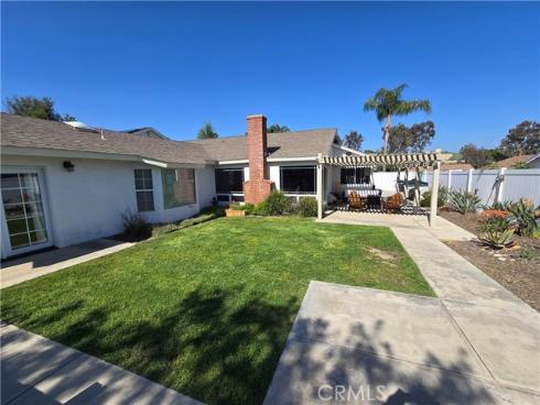 28935 De La Luna Drive, Mission Viejo, CA